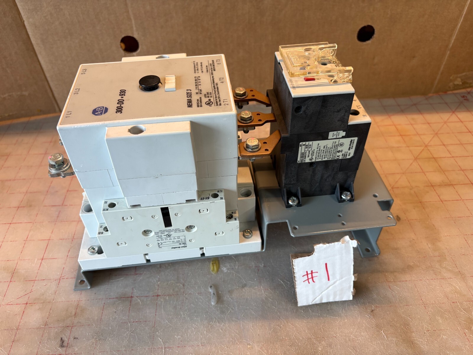 USED ALLEN BRADLEY 300-D0*930 CONTACTOR Motor starter W/ OVERLOAD, Mounting Brkt