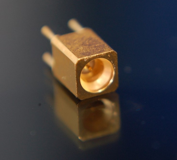 Corning Gilbert 65GHz GPPO Male PCB Mount w/ 4 Leg Thru Hole Full Detent 0.194′