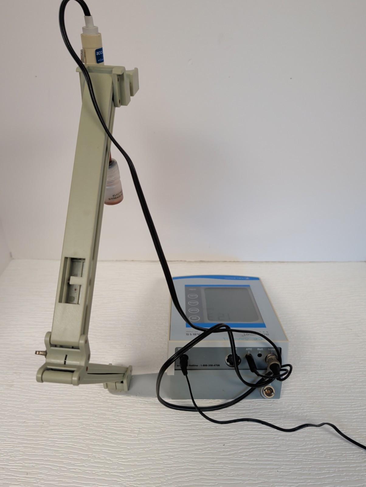 Fisher Scientific Accumet Basic AB15 pH mV Meter Benchtop Laboratory Tester