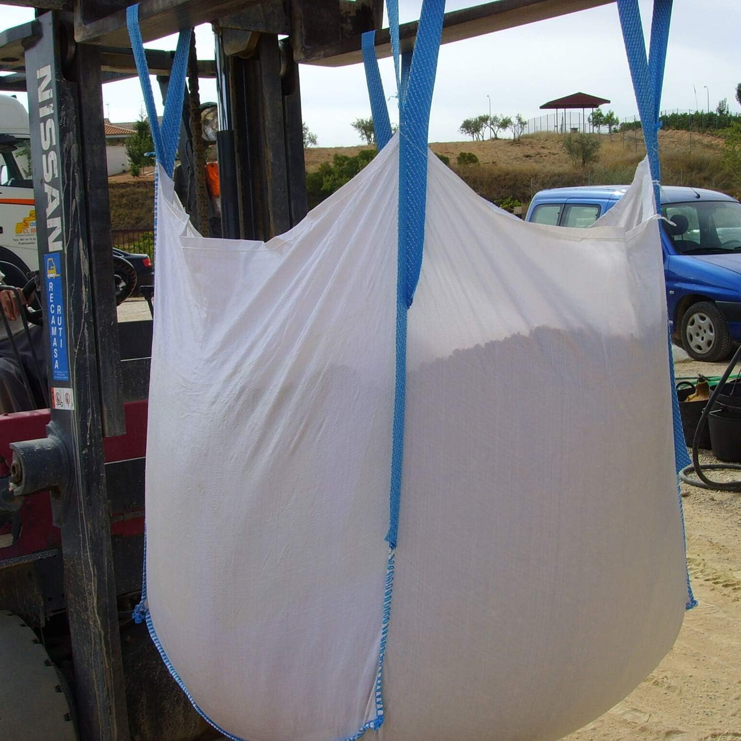 & Secbolt FIBC Bulk U Panel One Ton Bag, Sand Bag, 35″L X 35″W X 35″H, 180 Gall