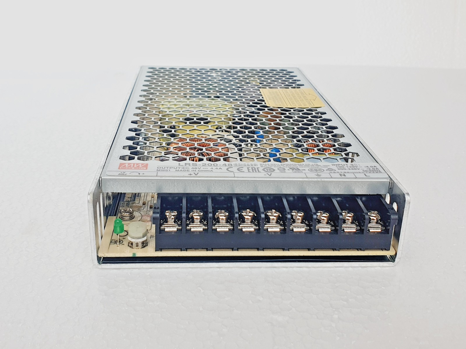 LOT of 5 MEAN WELL LRS-200-48 Power Supply Input: 120/240 VAC, Out: 48 VDC, 4.4A