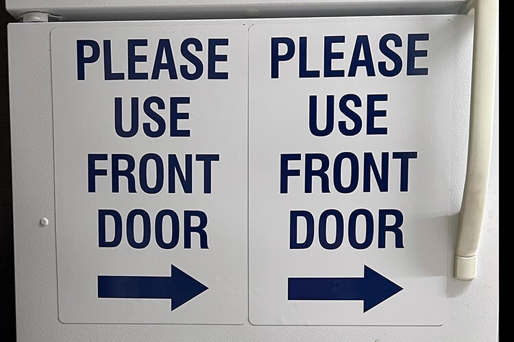 1 PAIR (2) MAGNETIC SIGNS for CAR / TRUCK / VAN / TRAILERS – 12″ x 8″