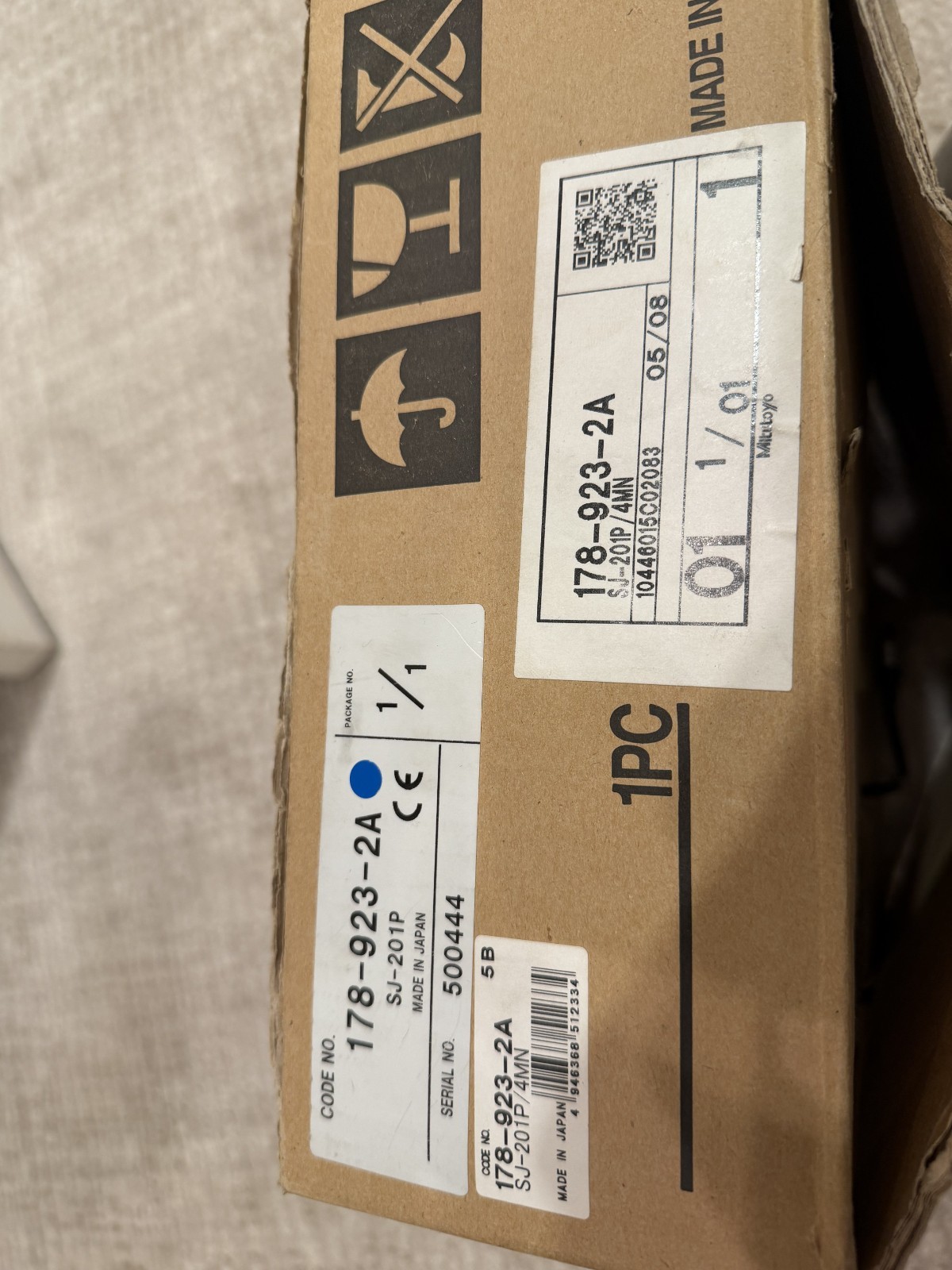 Mitutoyo SJ-201P Surface Roughness Tester Tested