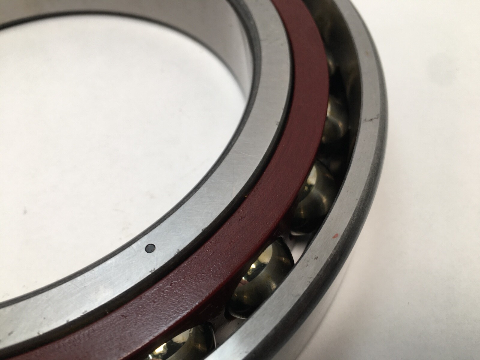 FAG B7028CA.P4.UL Bearing 140x210x33 mm B-7028C B-7028-C-A-P4-UL Germany