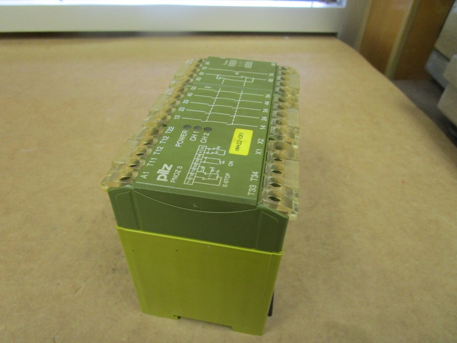 PILZ PN0Z 3 SAFETY RELAY PNOZ 3 5S/1O 24Vdc 4.5W 474894