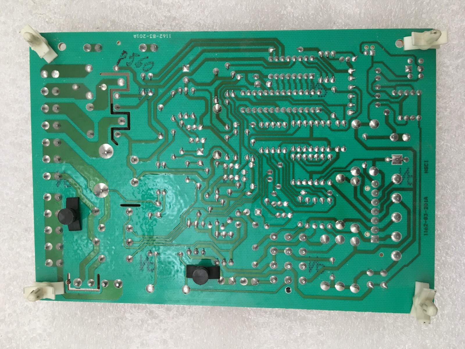 York Coleman Luxaire 539617 1162-201 Control Board 1162-83-201A used #P560
