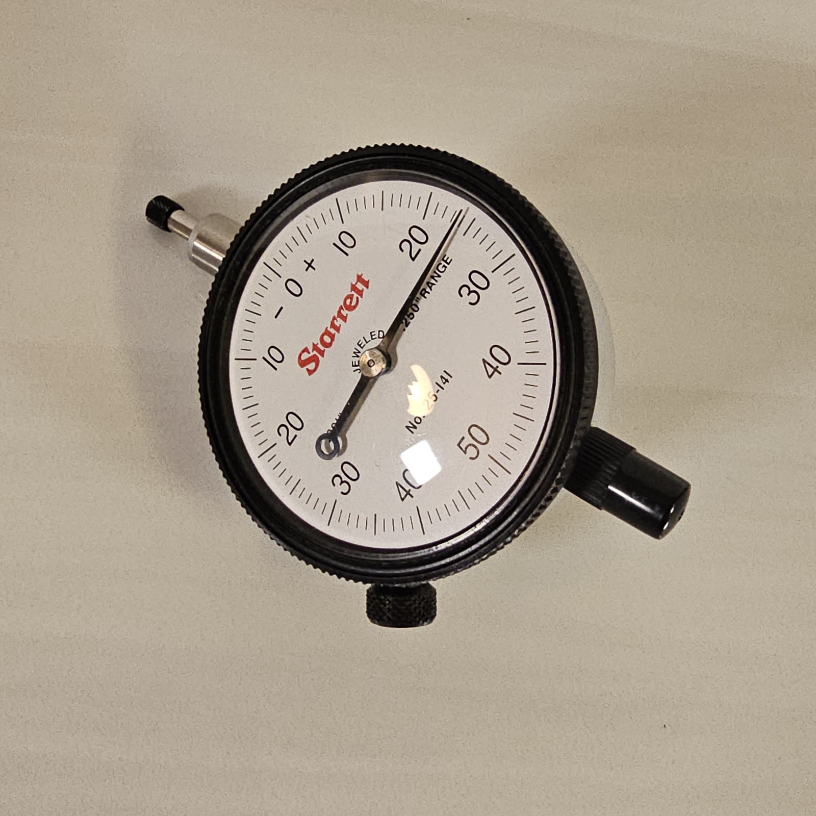 Nice Starrett 53240 25-141J Dial Indicator 0-.250″ Range 0.001″ Graduation Lug