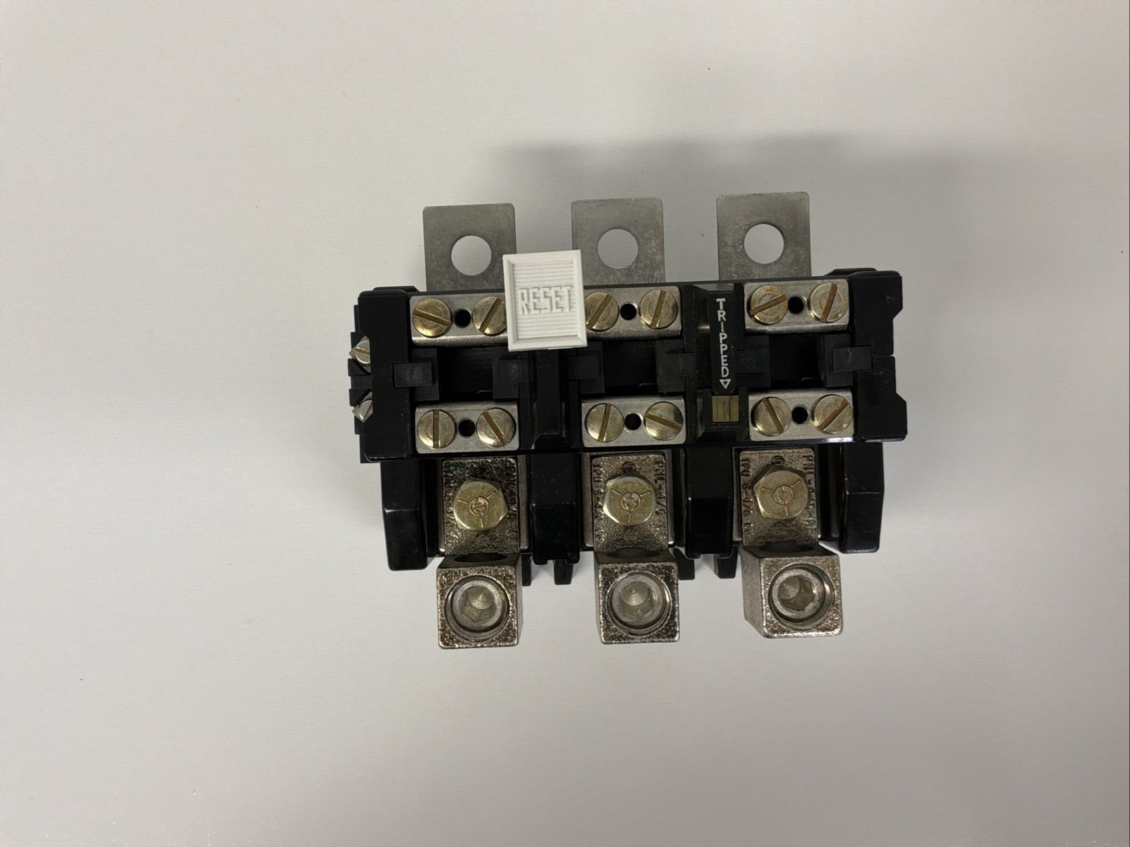 Allen-Bradley 40185-802-01 Bulletin 592 Size 4 3-Pole Overload Relay Kit