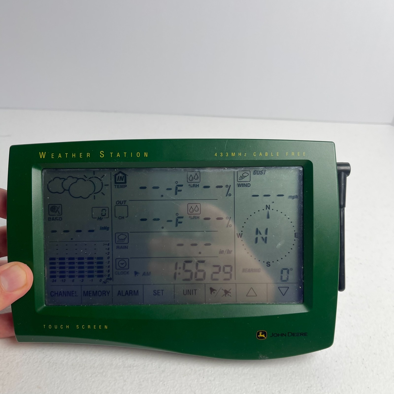 John Deere Weather Station Battery Operated – No Cables