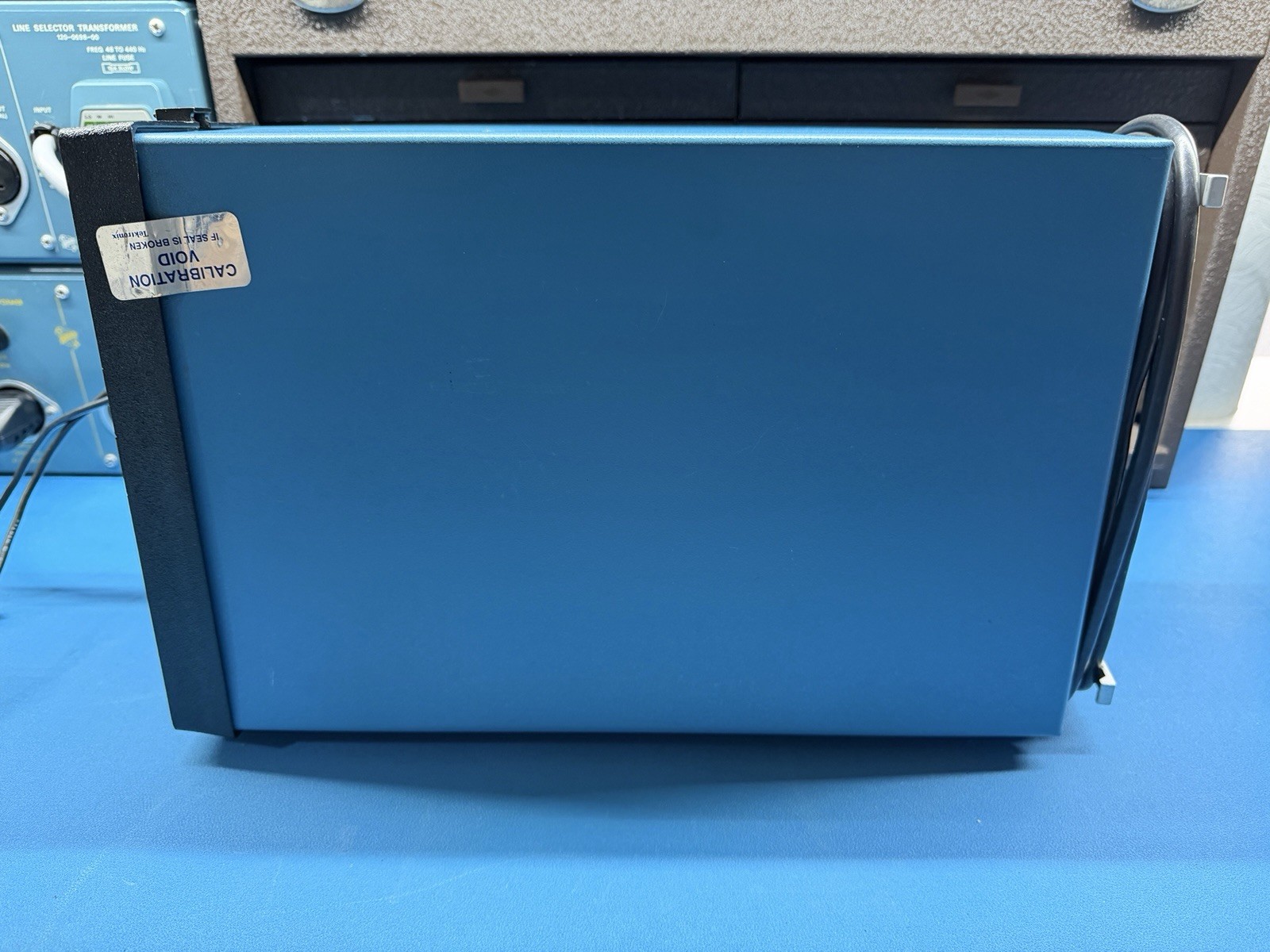 ESI (Electro Scientific Industries) Model 252 LCR Meter – 1kHz Test Instrument