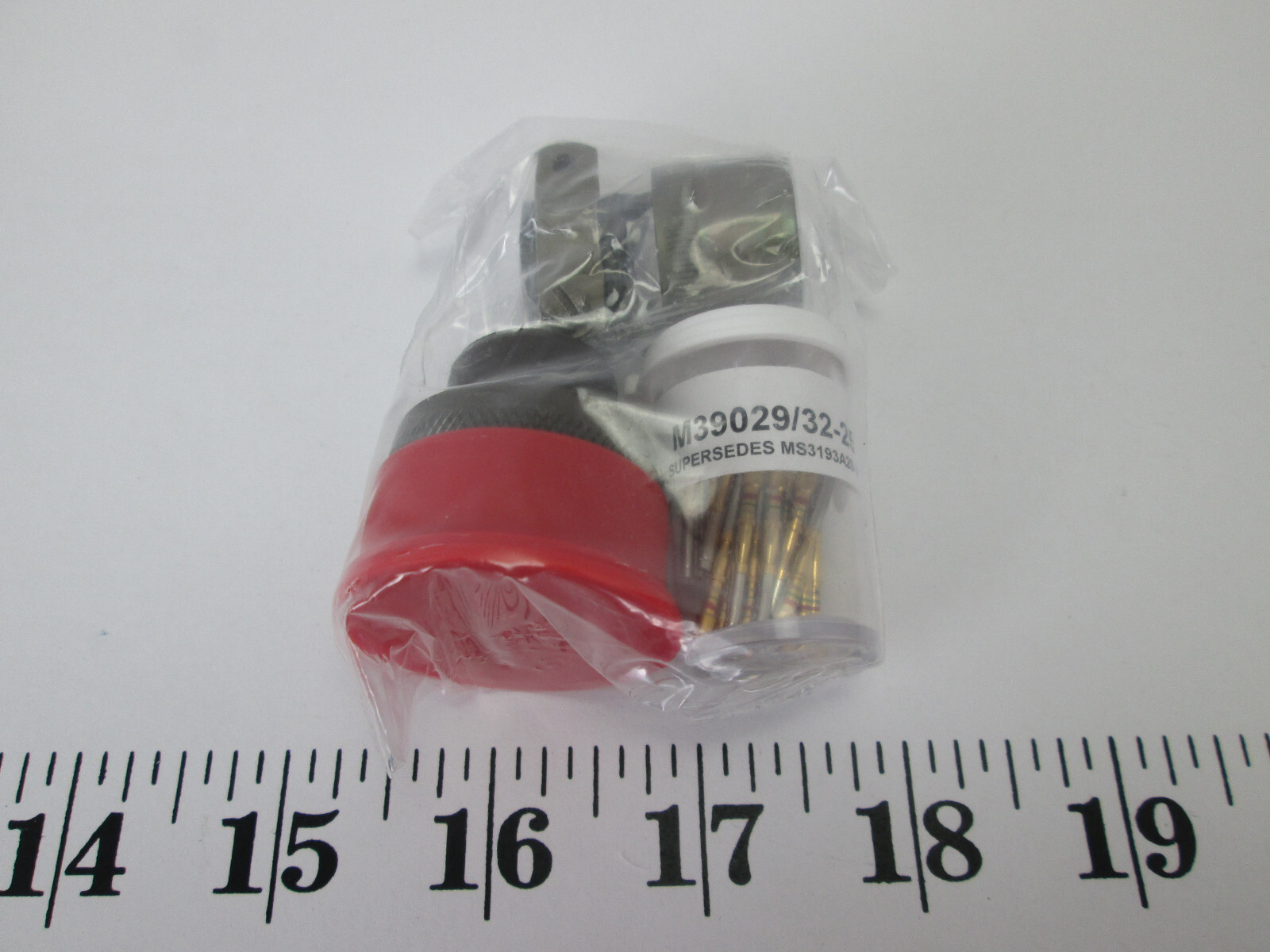 New NOS ITT Cannon 26 Position Circular Connector Plug Female Sockets SKU G