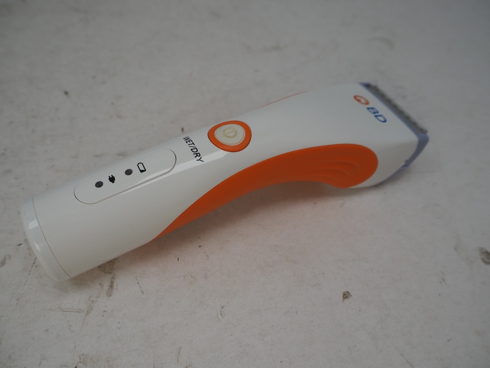BD 5513E Surgical Clipper with Charger & 9 Blades – Fast Free Shipping