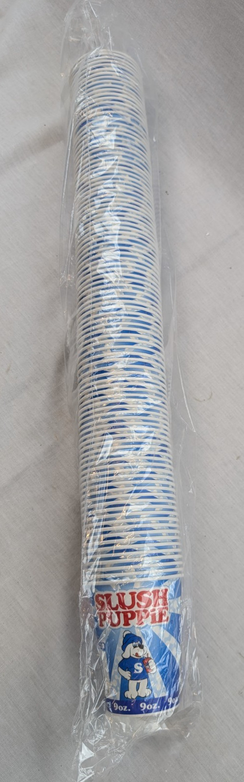 100 Pack Of Official Slush Puppie Cups 9 oz brand new wax coated paper