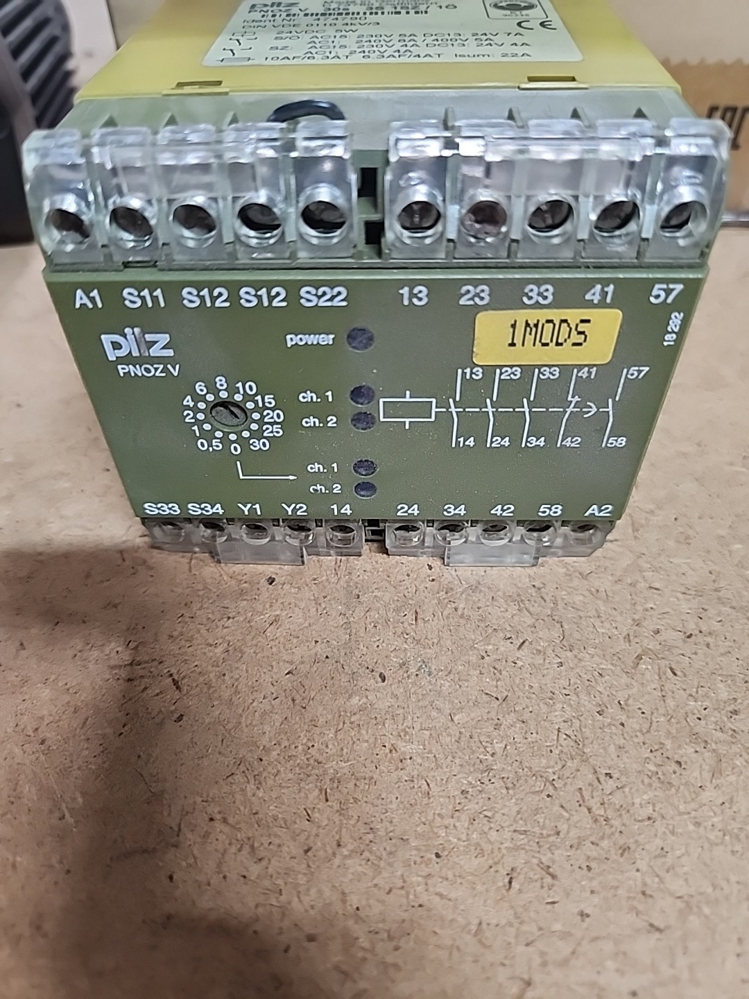 PILZ PNOZ V 30 s 24 V DC Safety Relay 474790, 176177