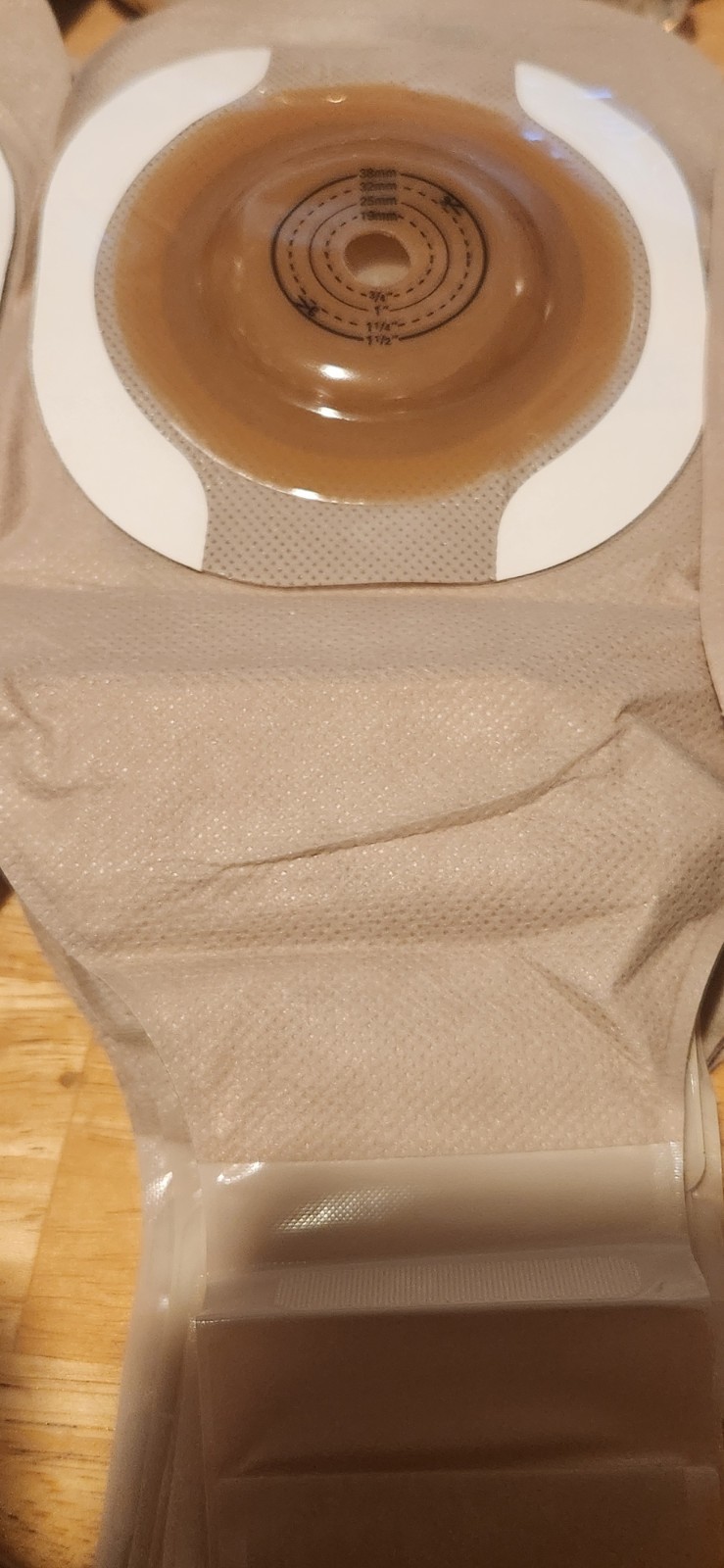 50 Hollister 8678 loose Pouches
