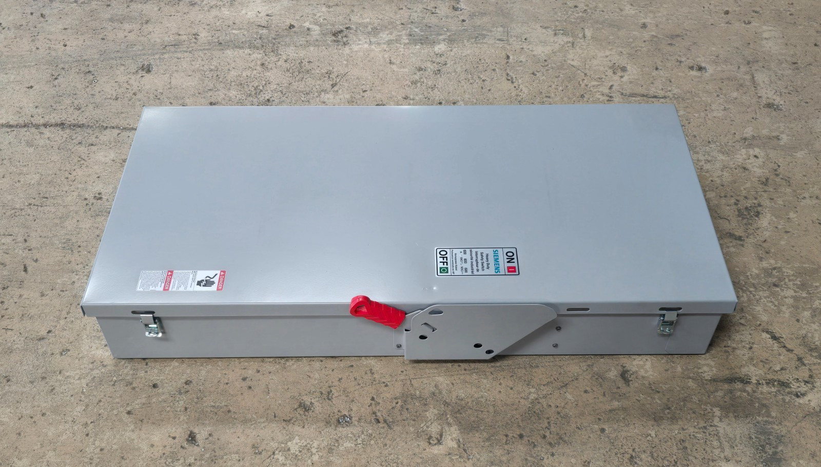 SIEMENS HF366NA HEAVY-DUTY SAFETY SWITCH 600A/600V/3P,NEW IN BOX! MAKE OFFER!