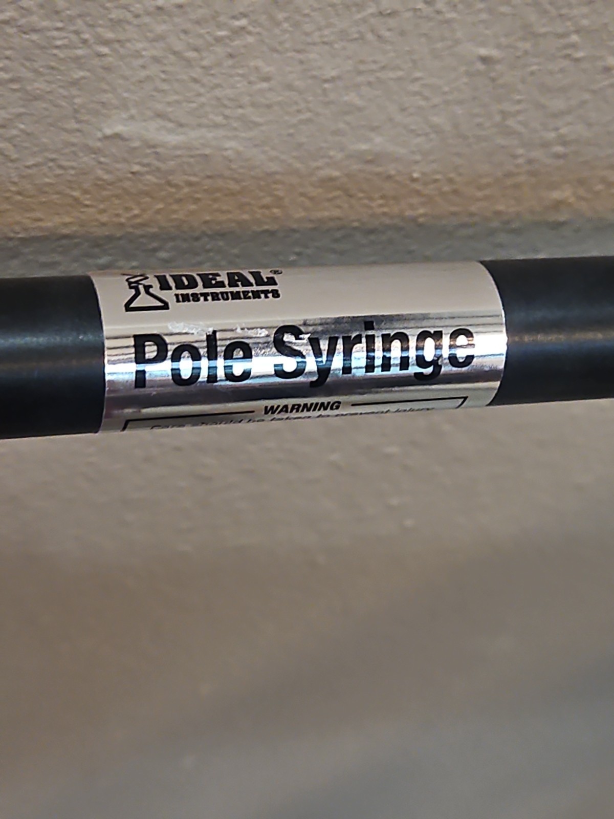 Ideal 42″ Safe-T Flex Pole Syringe 10cc Cattle Swine Sheep Large Small Animals