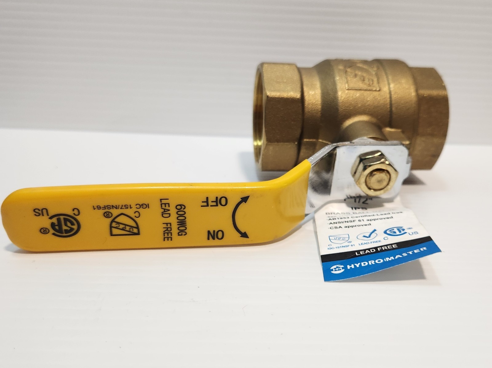 » ON SALE DAY » 1-1/2″ IPS BALL VALVE ( 600 WOG ) ONLY SALE BOX OF 7 PCS.