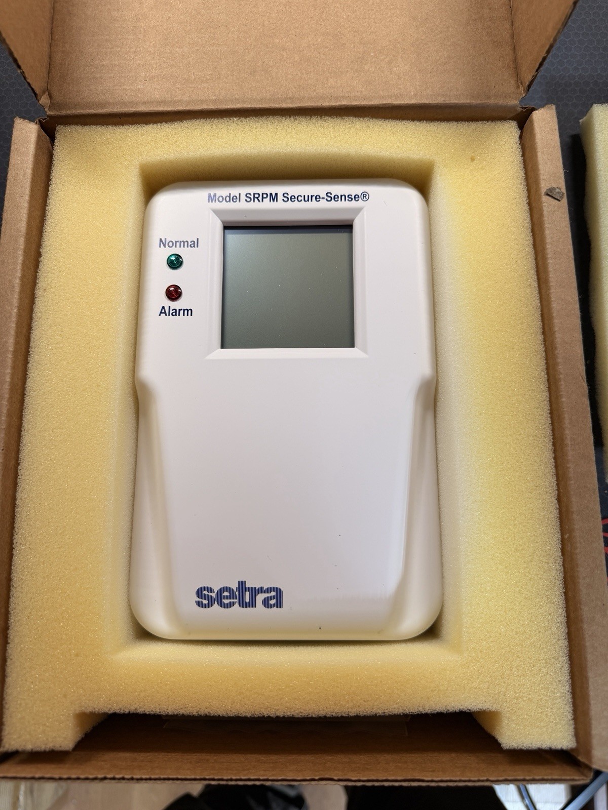 Setra SRPMR25WBA2V Differential Room Pressure Monitor Electromechanical SPDT