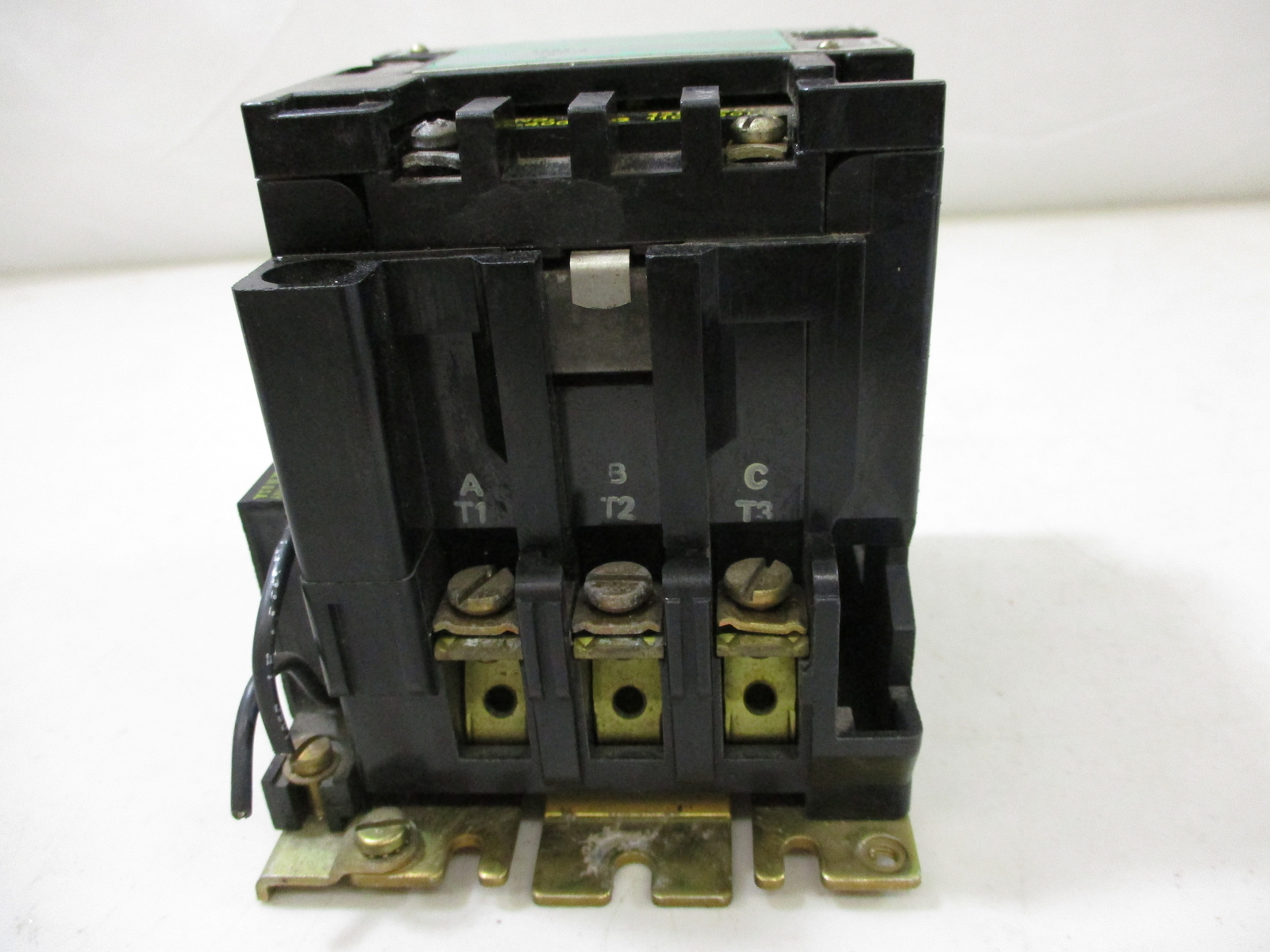 SQUARE D CLASS 1502 SCO2 FORM S SERIES A STARTER w/COIL 31041-400-42