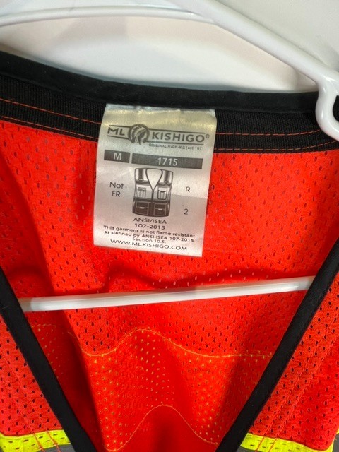 Kishigo Premium Black Series Men’s Surveyors Vest #1715, Class 2, Medium NEW