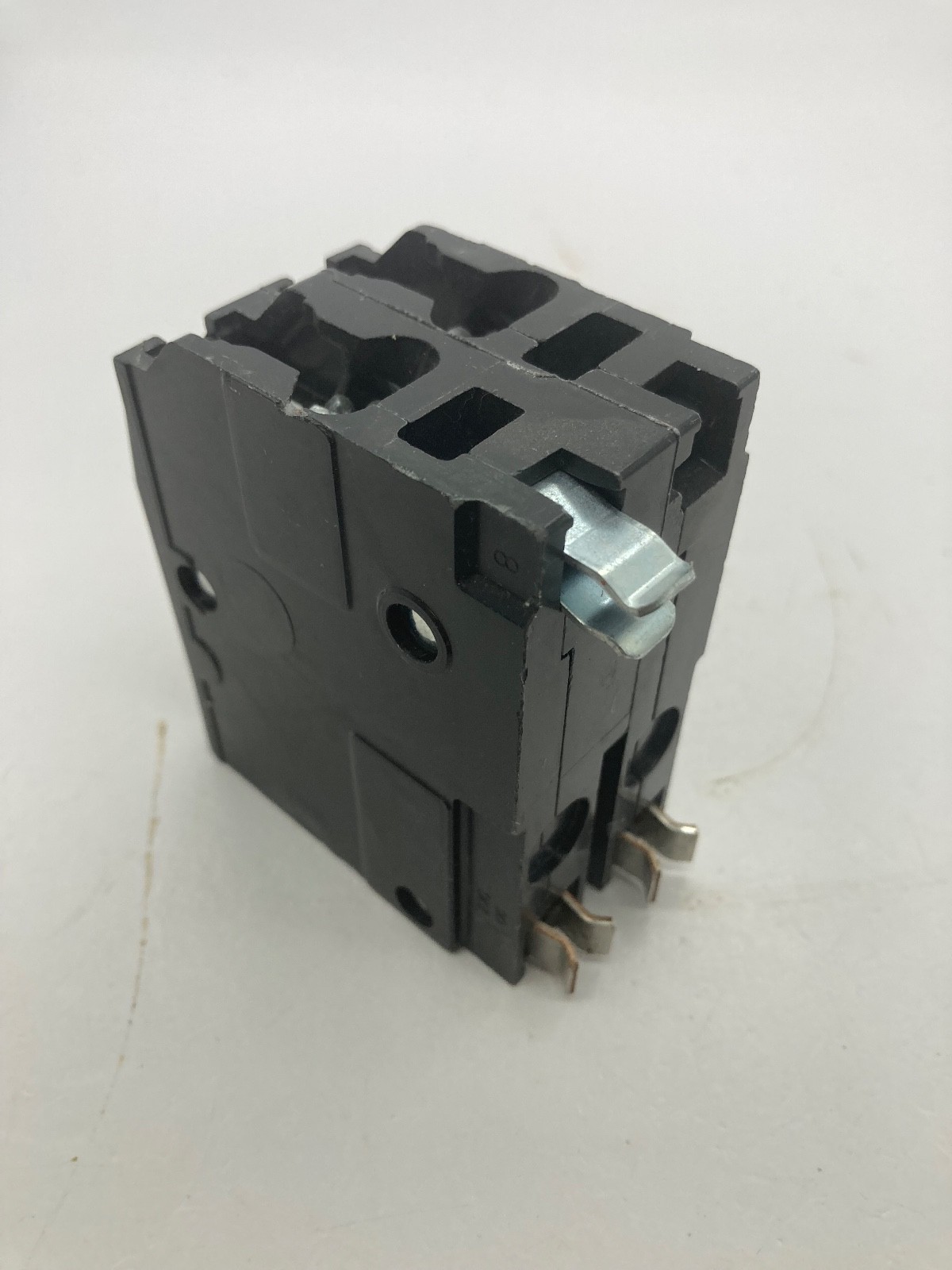 Square D QO230 30 Amp 2 Pole 120 240V AC QO230CP Type QO Plug On Circuit Breaker
