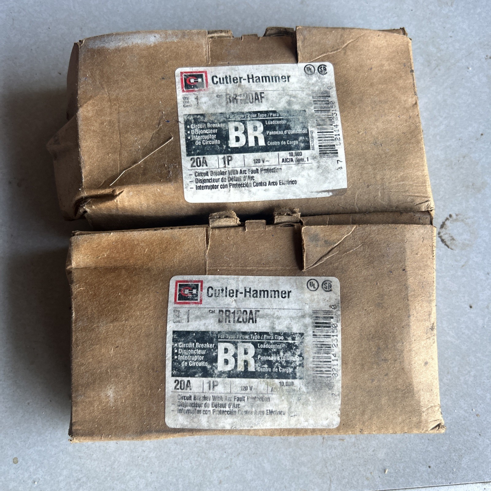 2 NIB Cutler Hammer BR120AF Circuit Breakers 20A 1P 120V