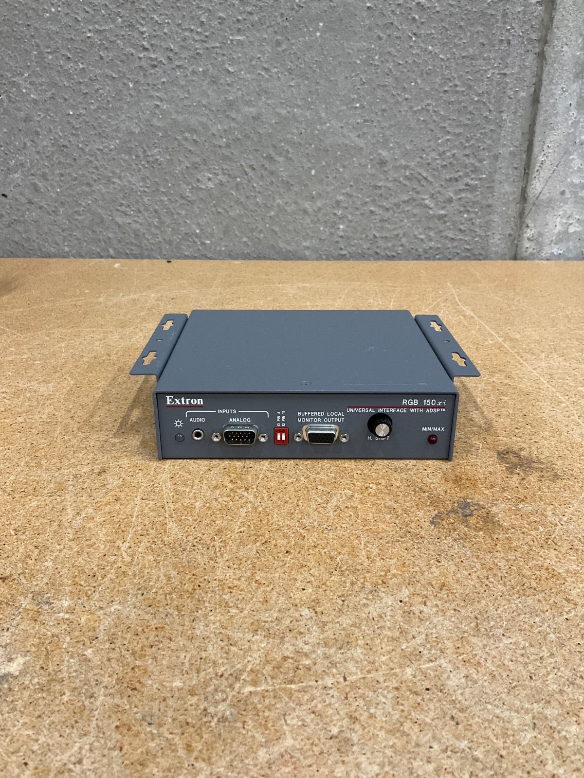 EXTRON RGB 150xi UNIVERSAL15-PIN HD INPUT COMPUTER INTERFACE