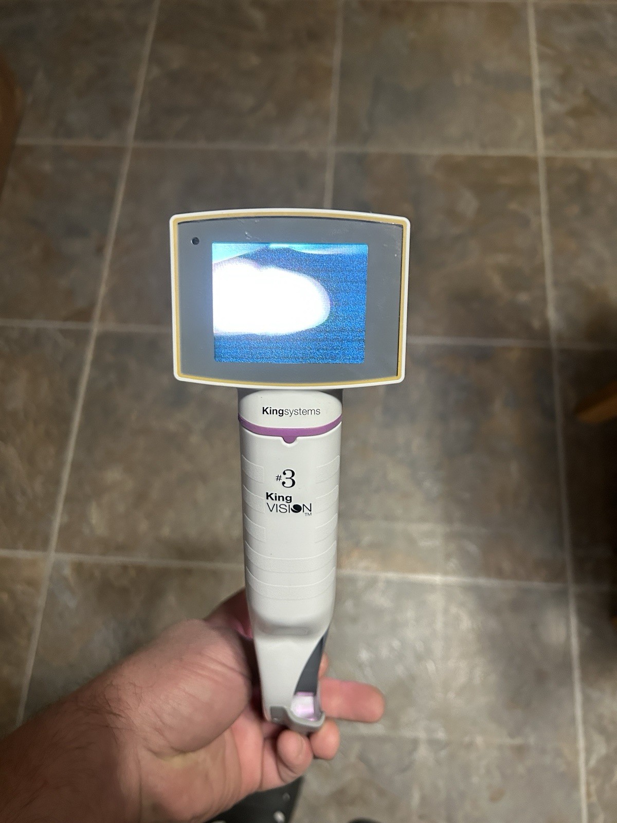 King Vision Video Laryngoscope King Systems Monitor
