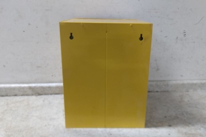Justrite 890400 4 Gal Cap Yellow Steel Flammables Safety Cabinet