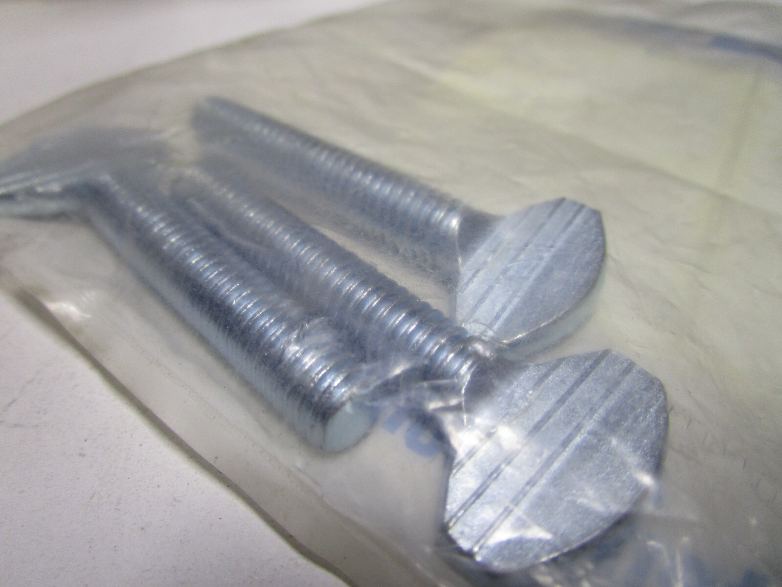 3/8″-16 x 2″ Type B Regular Thumb Screw, No Shoulder, Zinc QTY 3