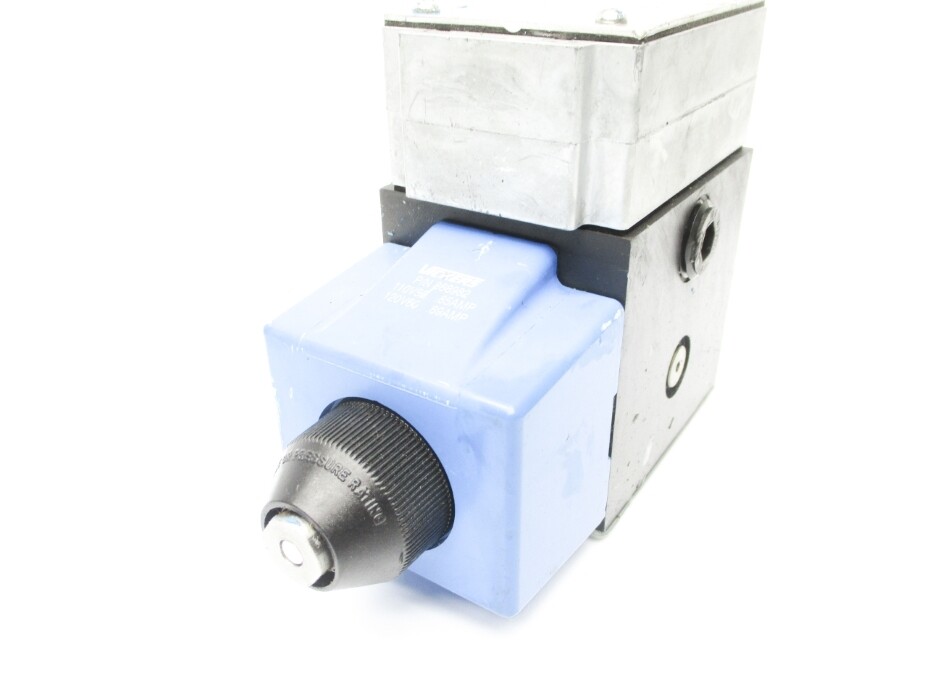 VICKERS DG4S4W0168CB60 02-135659 110/120V NSNP
