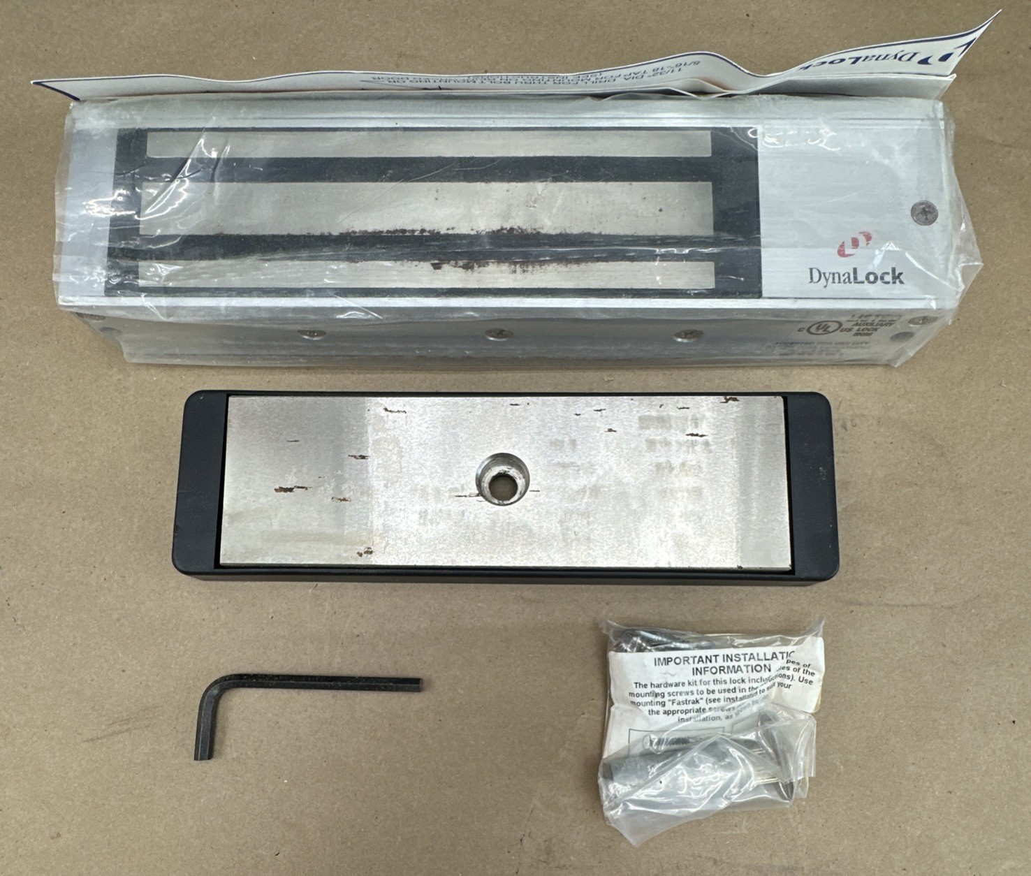 DynaLock Electromagnetic Lock 1200lbs Holding Force 12/24VDC 2011-US28-LP || NIB