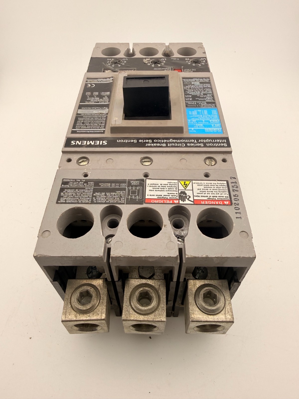 ITE Siemens FXD6 FXD63B250 3 Pole 200 Amp Trip 600V Circuit Breaker – Added Lugs