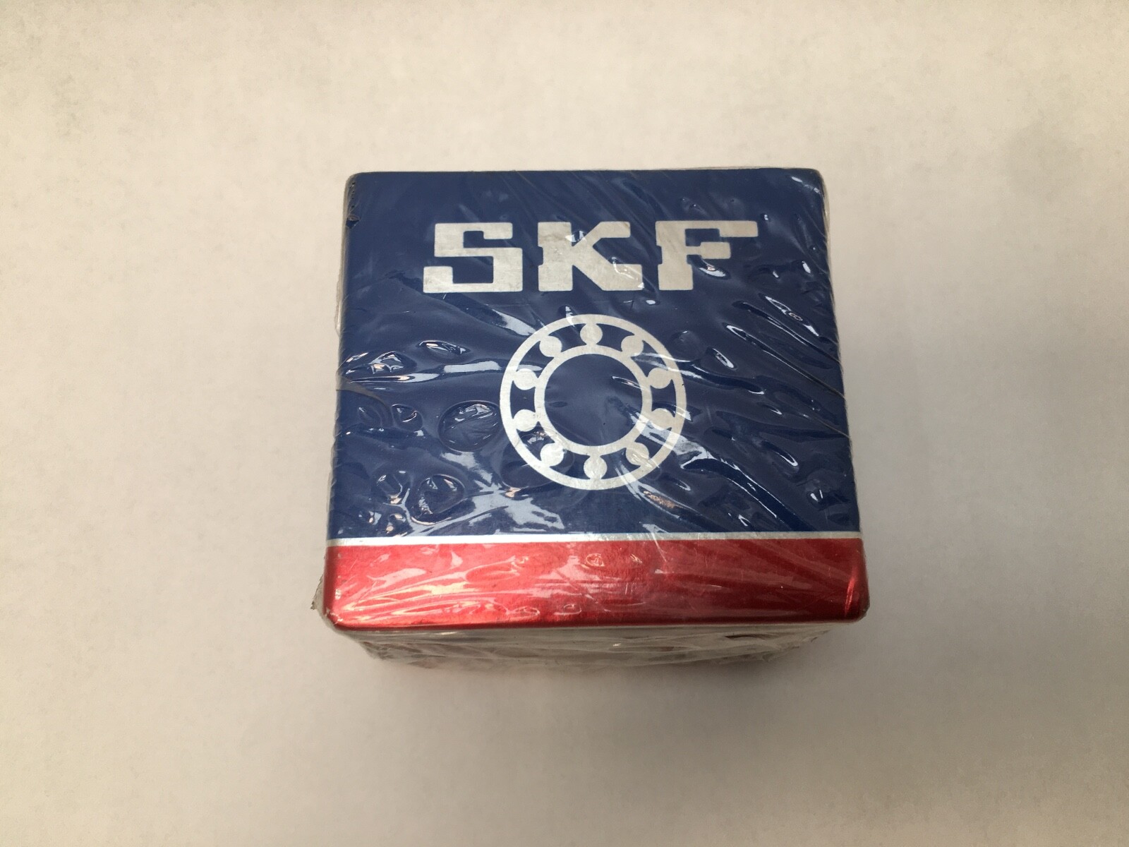 SKF 7204-ACD/P4ADGA Angular Bearing 20x47x14 mm 7204-ACD-P4A-DGA Italy 2 pcs