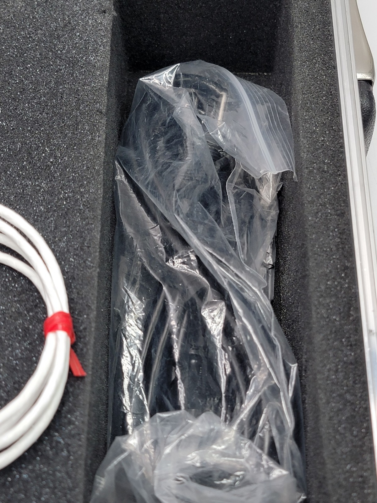 LITTLE USE – WITH SPINDLE – Brookfield DV-II+ Viscometer VERSION: 5.0 LVDV-II+CP