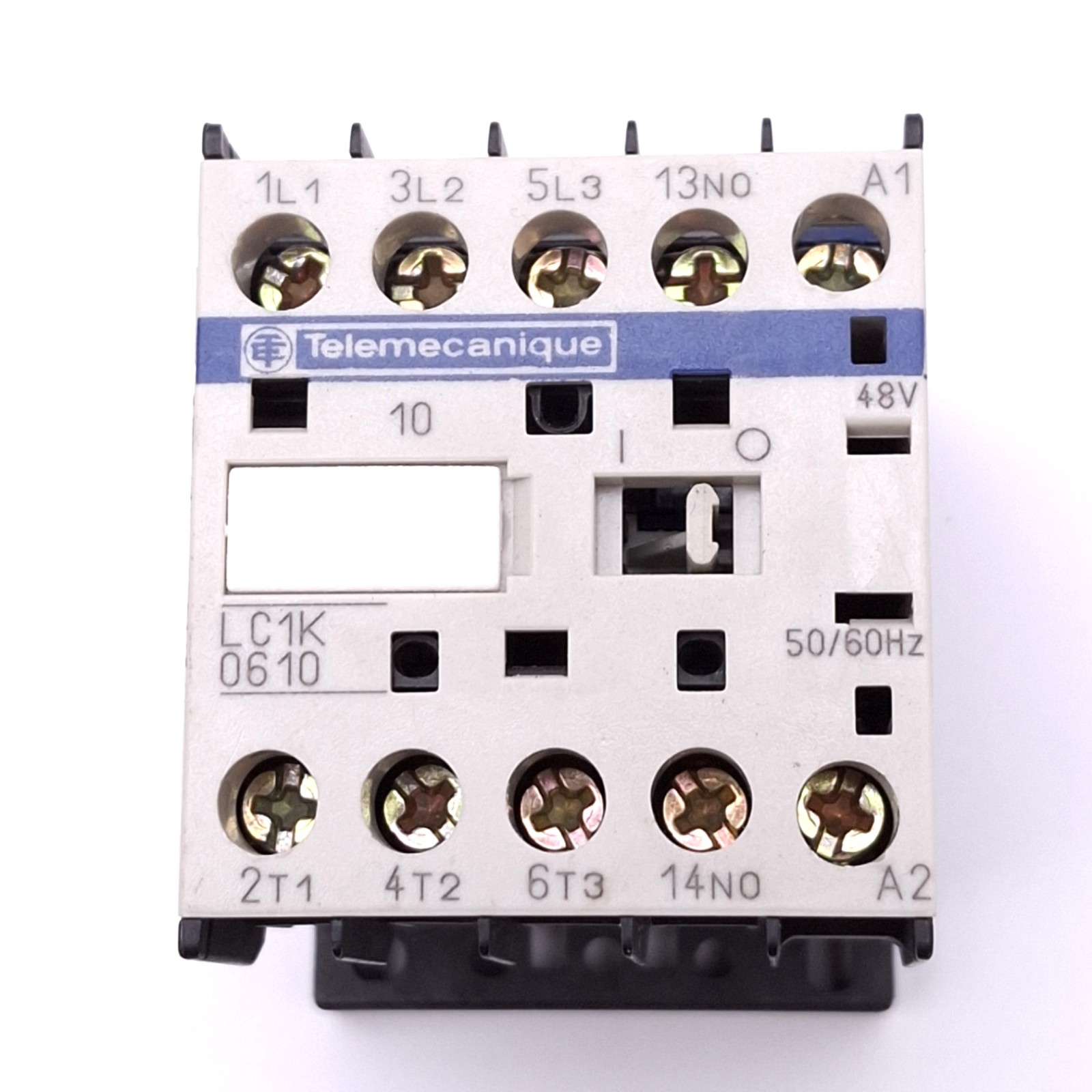 Telemecanique LC1K0610E7 Contactor, 3-Pole NO, 1NO Aux, 15A Max, 48VAC Coil