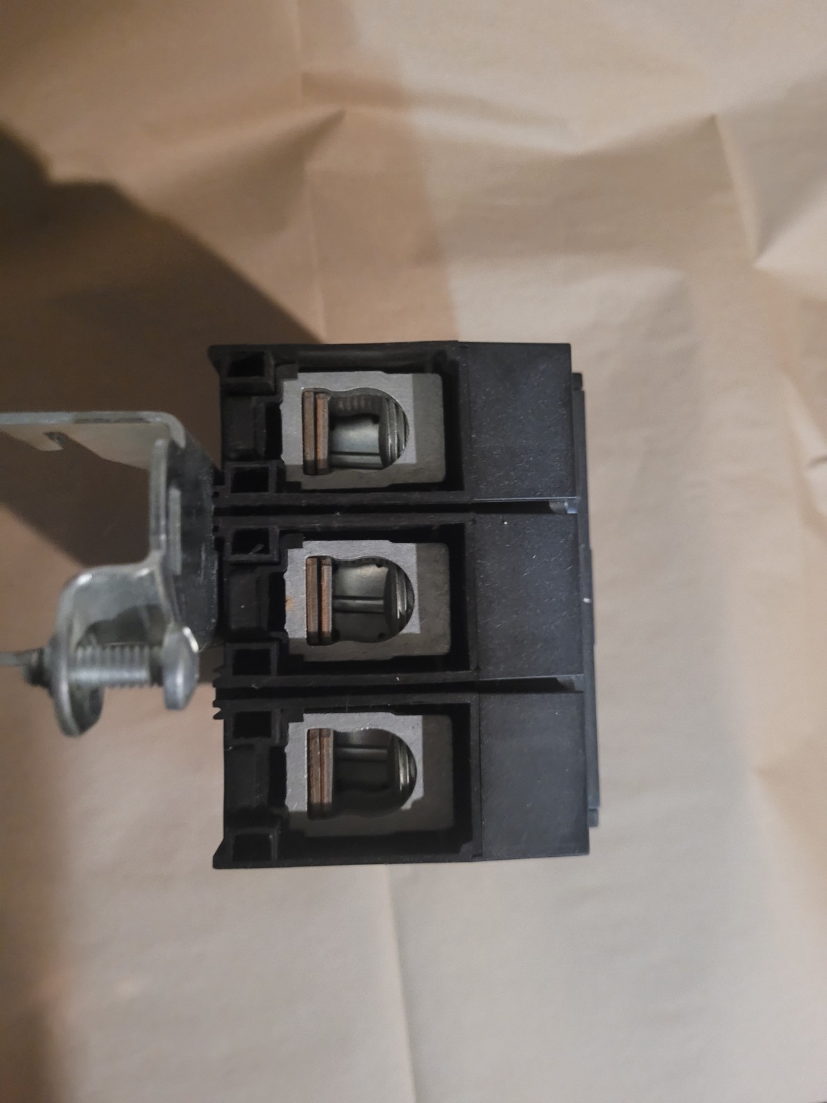 JGA36250 – SQUARE D – MOLDED CASE Circuit Breaker, 250A, 600V