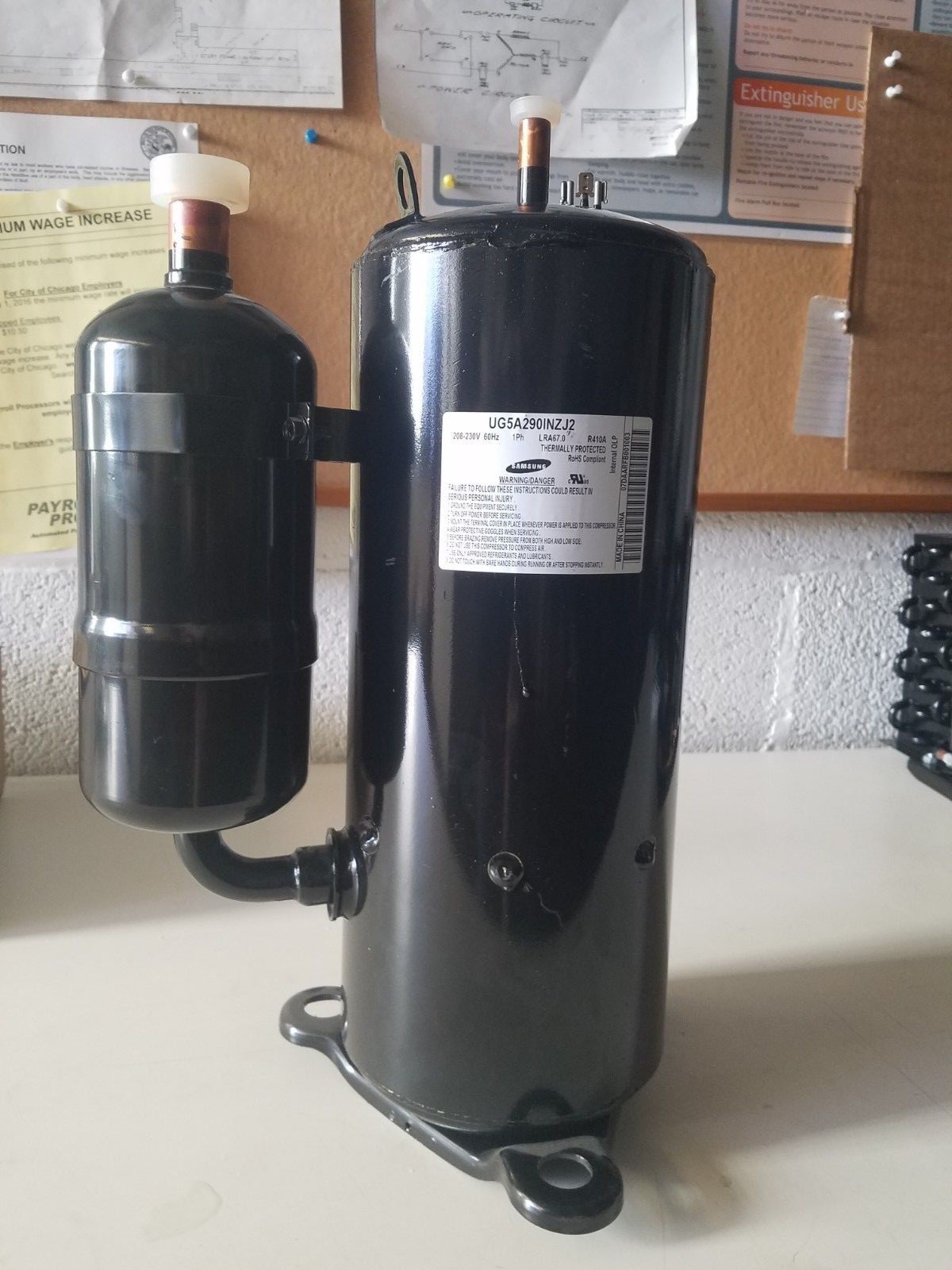 SAMSUNG UG5A2901NZJ2 29,000 BTU 2.5 HP 230/1/60 R-410A A/C COMPRESSOR