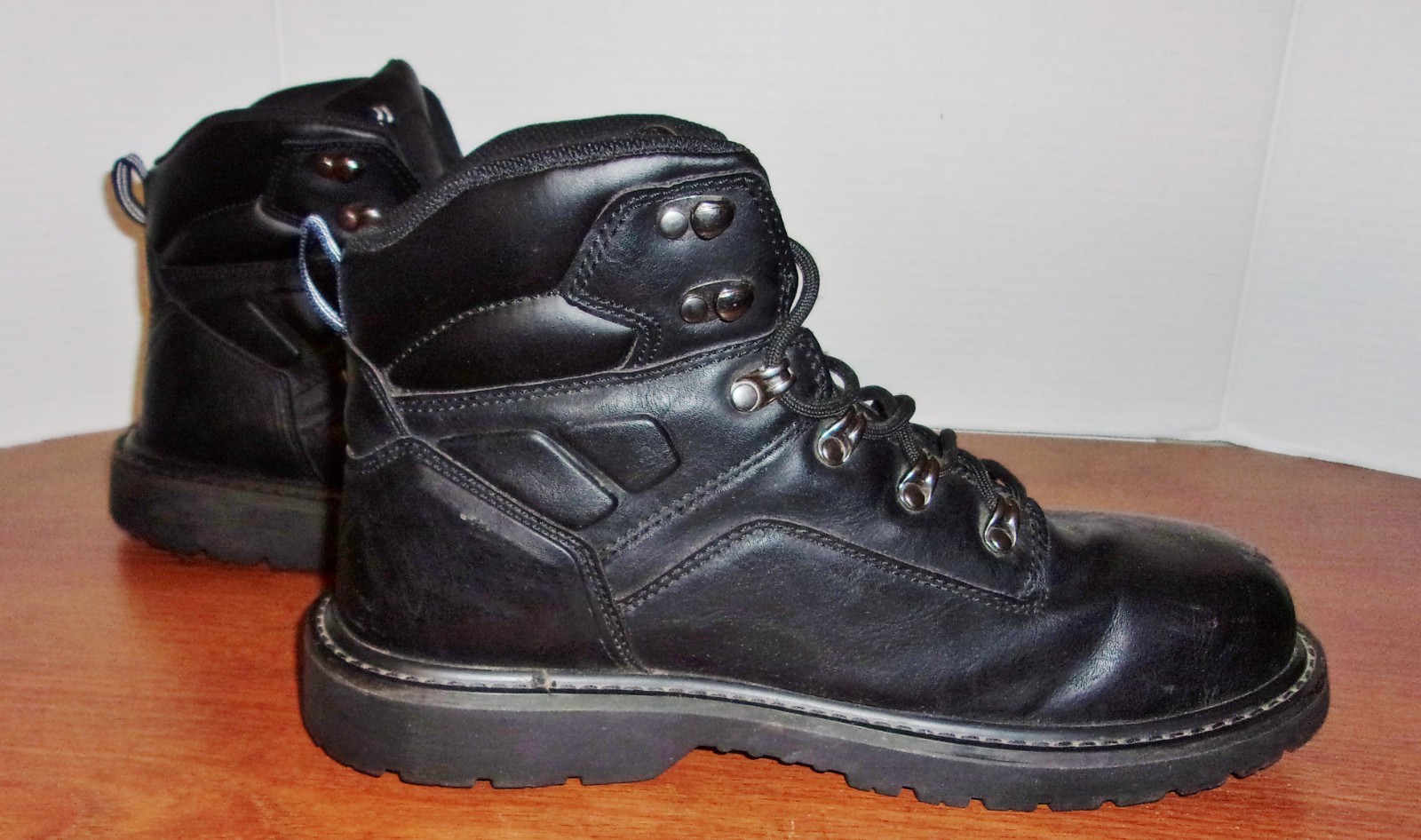 NAUTICA Lucero Men’s 10 M Black High top Lace-up Work Boots Shoes Steel Toe