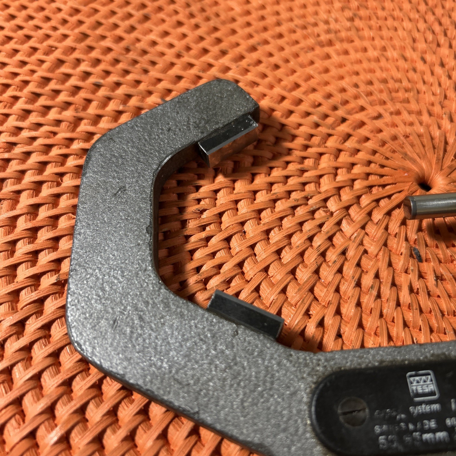 Tesa IP54 Digital V Anvil Micrometer 50-65mm (P09)