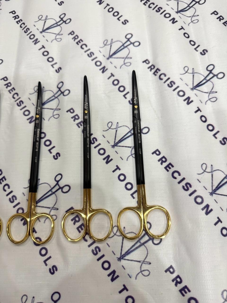 AESCULAP SCISSORS BC271B METZENBAUM 180mm 7” NOIR DUROTIP CURVED 4 PIECES