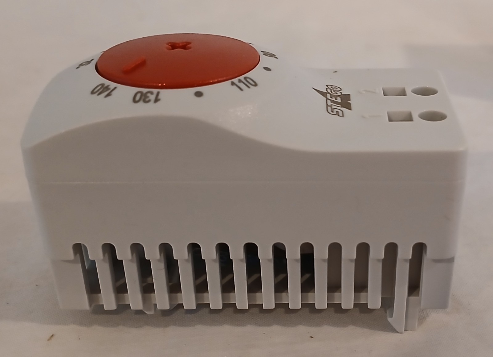 STEGO 11100.9-00 sensor: Thermostat. Type KTO111. New in box. Free Shipping