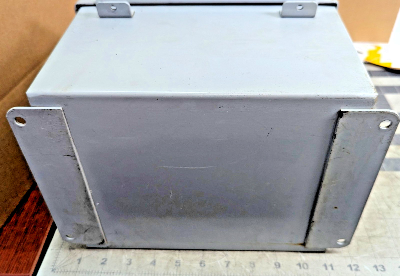 A12108CH, nVent Hoffman Enclosure Box 10″ X 8″ X 6″ TYPE 12 & 13 [D2S5]