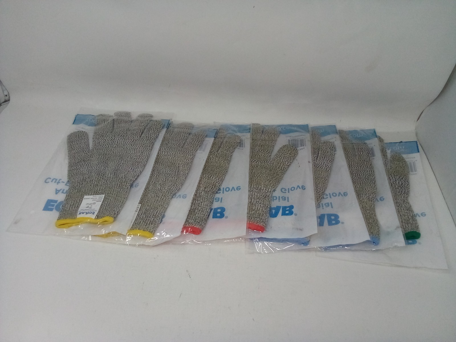 Ecolab Antimicrobial Cut-Resistant Glove XL, L, M, S 90061602 Qty. 7