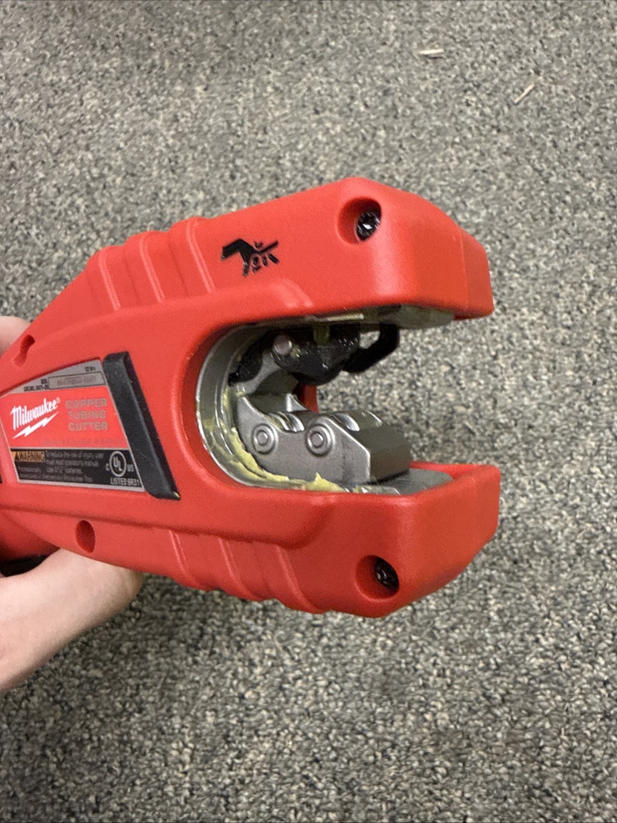 Milwaukee 2471-20 M12 Cordless Copper Tubing Cutter Tool – **FOR PARTS**