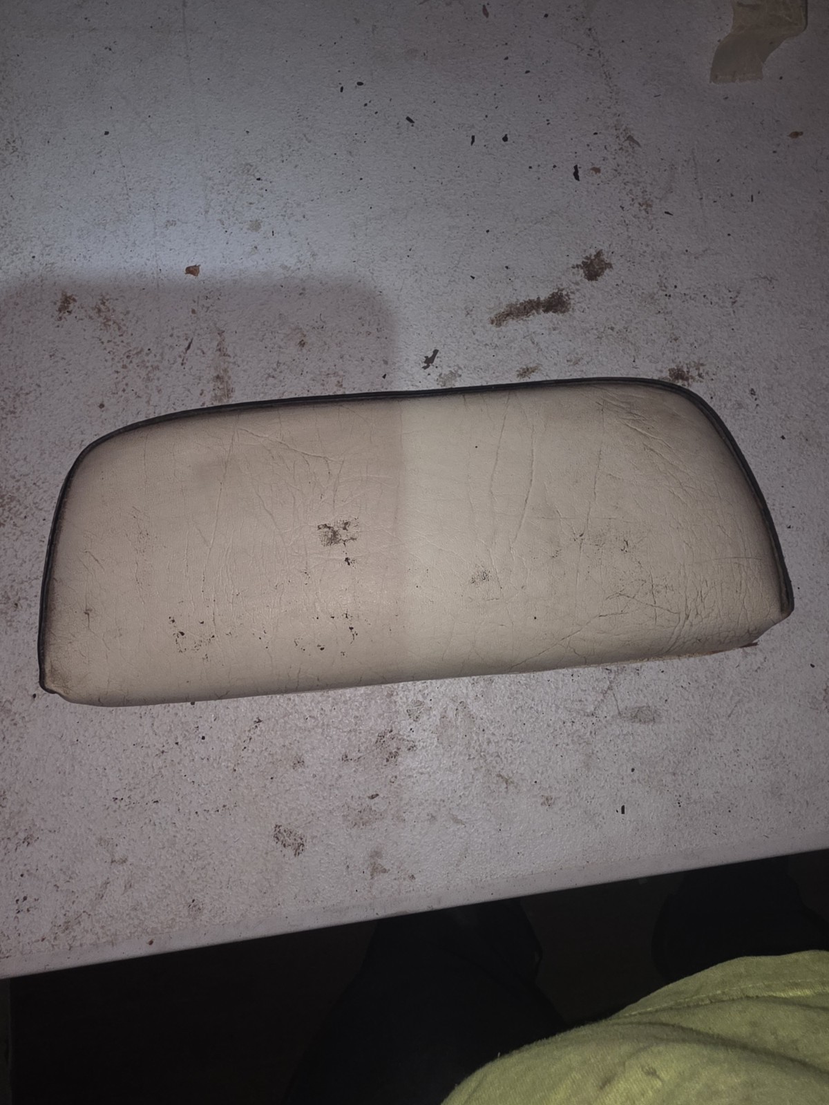 14″x5″ Tractor Seat Back Rest Cushion Black And White NOS Backrest