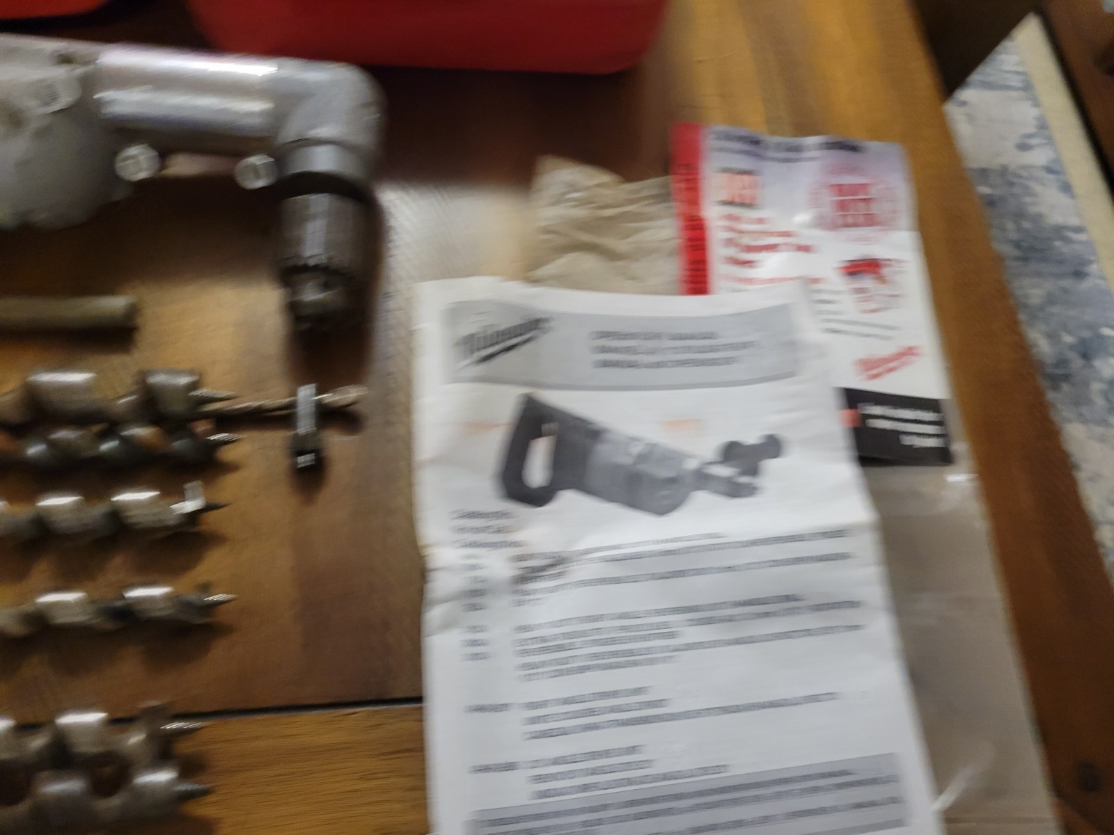 Milwaukee 1107-1 1/2″ Corded Reversible Heavy Duty Right-Angle Drill With Bits