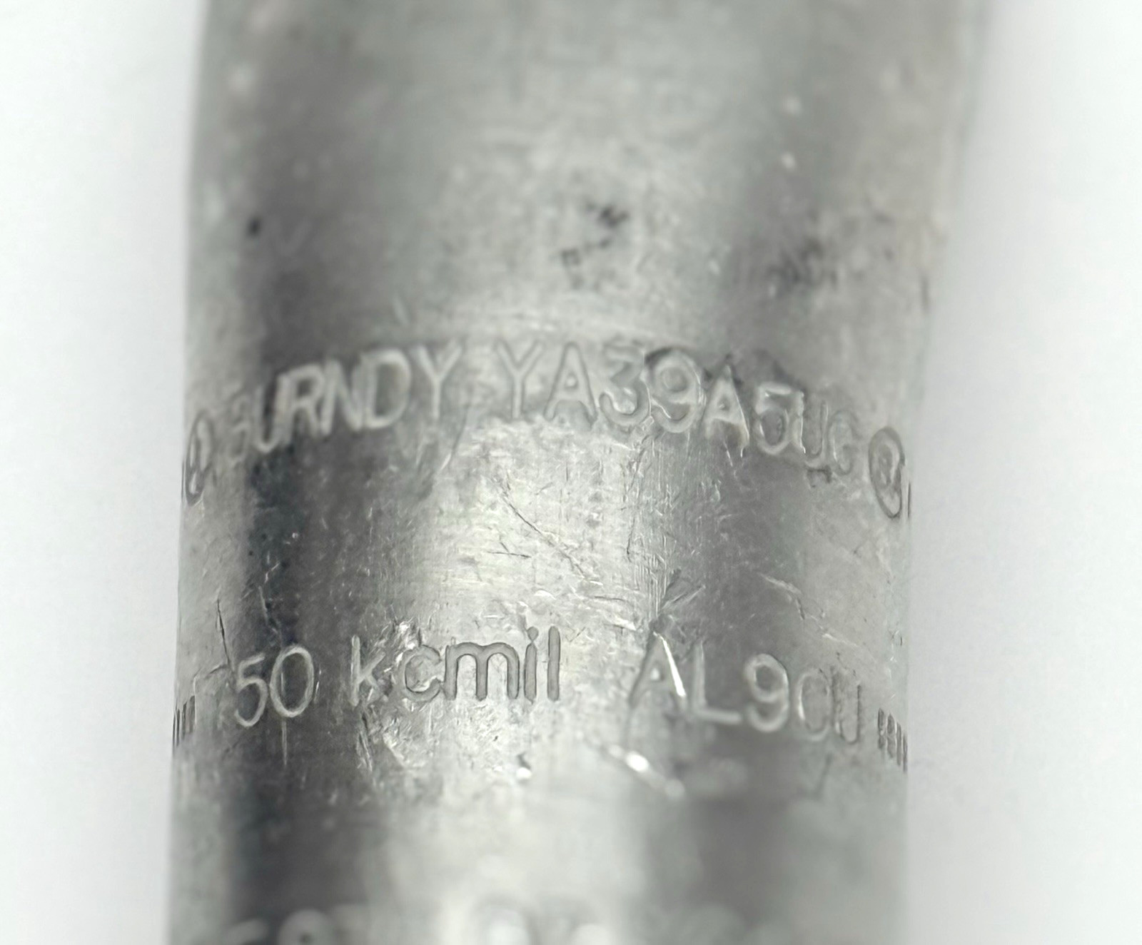 Burndy YA39A5UG, Al Compress, 2-Hole, 1/2″ Stud, 1-3/4″ Spacing, AL9CU, 750kcmil