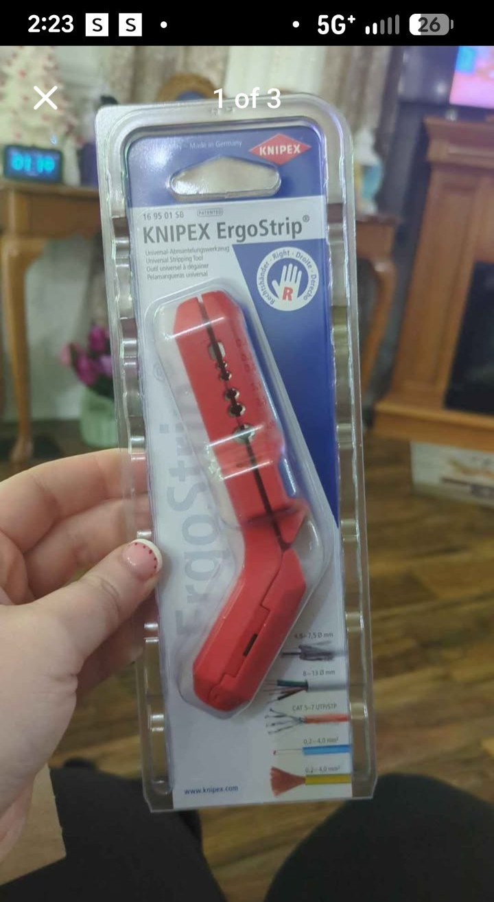 KNIPEX ErgoStrip Universal Cable Stripping Tool Red, MPN 16 95 01 SB